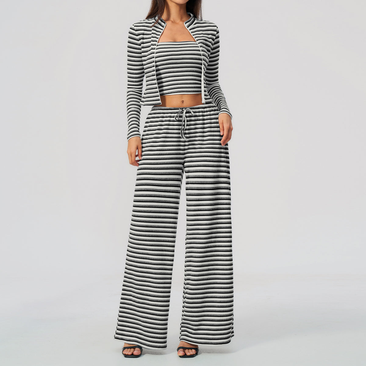 Mad lion new yoga outfit set - striped running workout fitness apparel - comfortable & breathable activewear 3-piece set